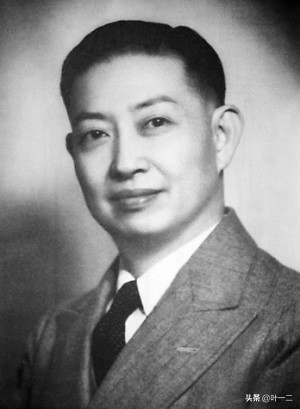 孟小冬切喉管,孟小冬死后葬礼