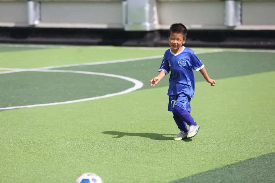 参加夏令营结营送什么呢,夏令营第一季