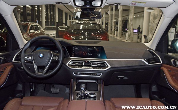 最新宝马x5值得拥有吗,宝马X5到底好在哪里