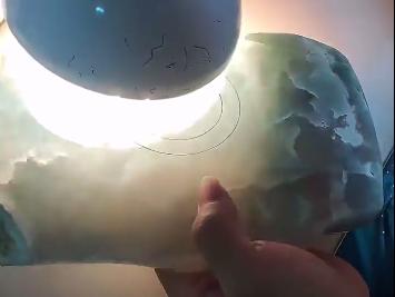 全是裂的沙枣青籽料,全是裂的珠宝