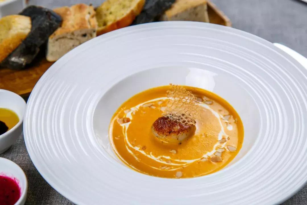 万元抽奖！送戴森卷发棒+TF口红！这家花园西餐厅让我开始嫌弃男友！