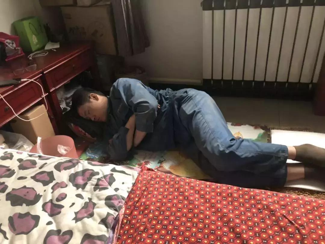 「乌斯太热电厂」“晒”出电力检修人韩强