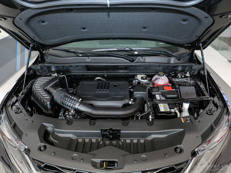 奥迪新a4l2023款,奥迪a3和小鹏p7哪个好