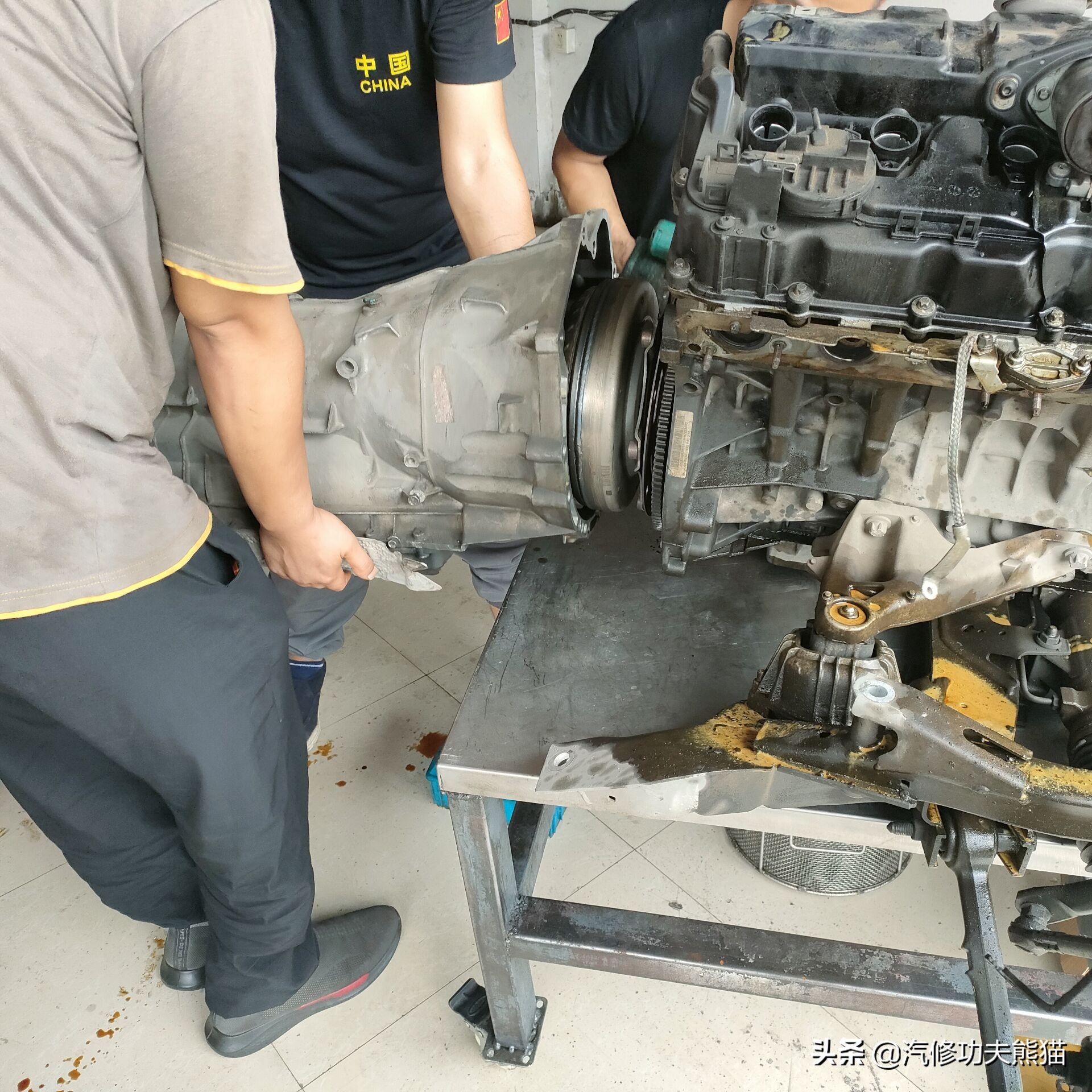 e90宝马325i容易烧机油,宝马e90325i烧机油能修好吗