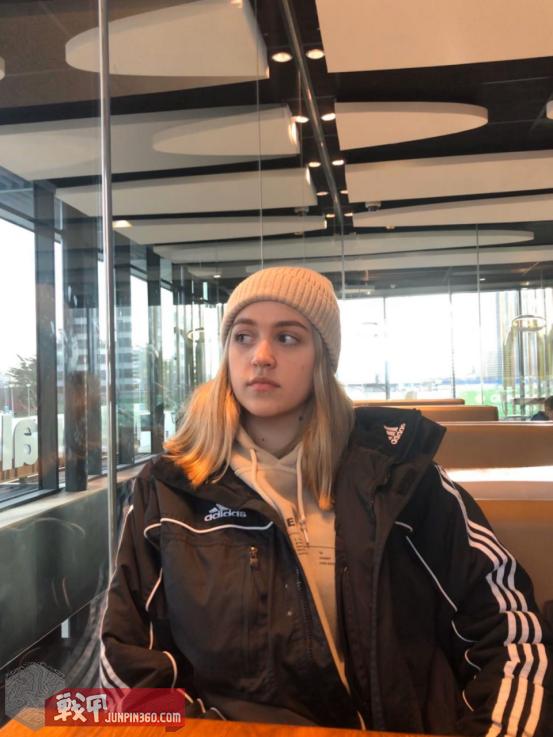 俄罗斯街头年轻人阿迪达斯,俄罗斯三叶草青年