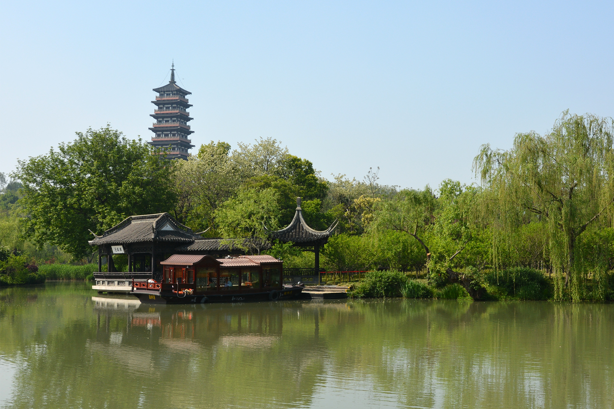 扬州最好三个景点,扬州西湖有哪些景点