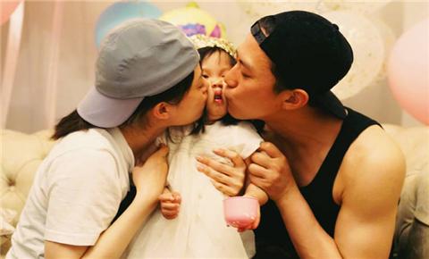 幼儿园亲子活动家长不缺席的好处,爸爸带女儿第一次独立旅行