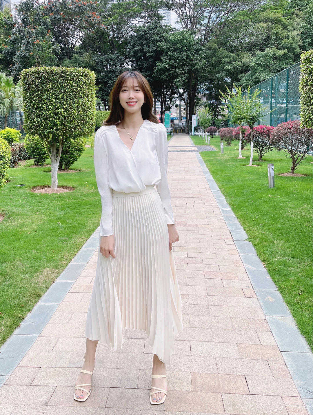 试试这些半身裙搭配,半身裙搭配上衣推荐胖子