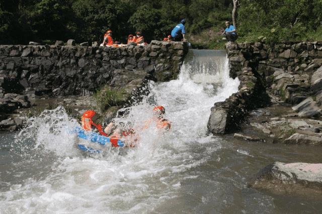 云泉谷峡谷漂流天空之境,云泉谷漂流一日游