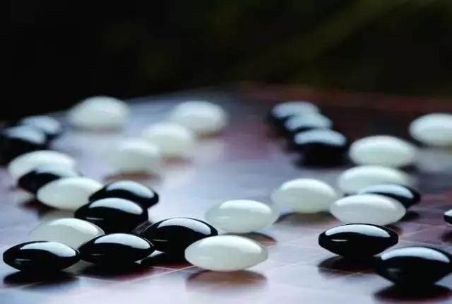 金碧辉煌表现什么,深度解析金碧辉煌