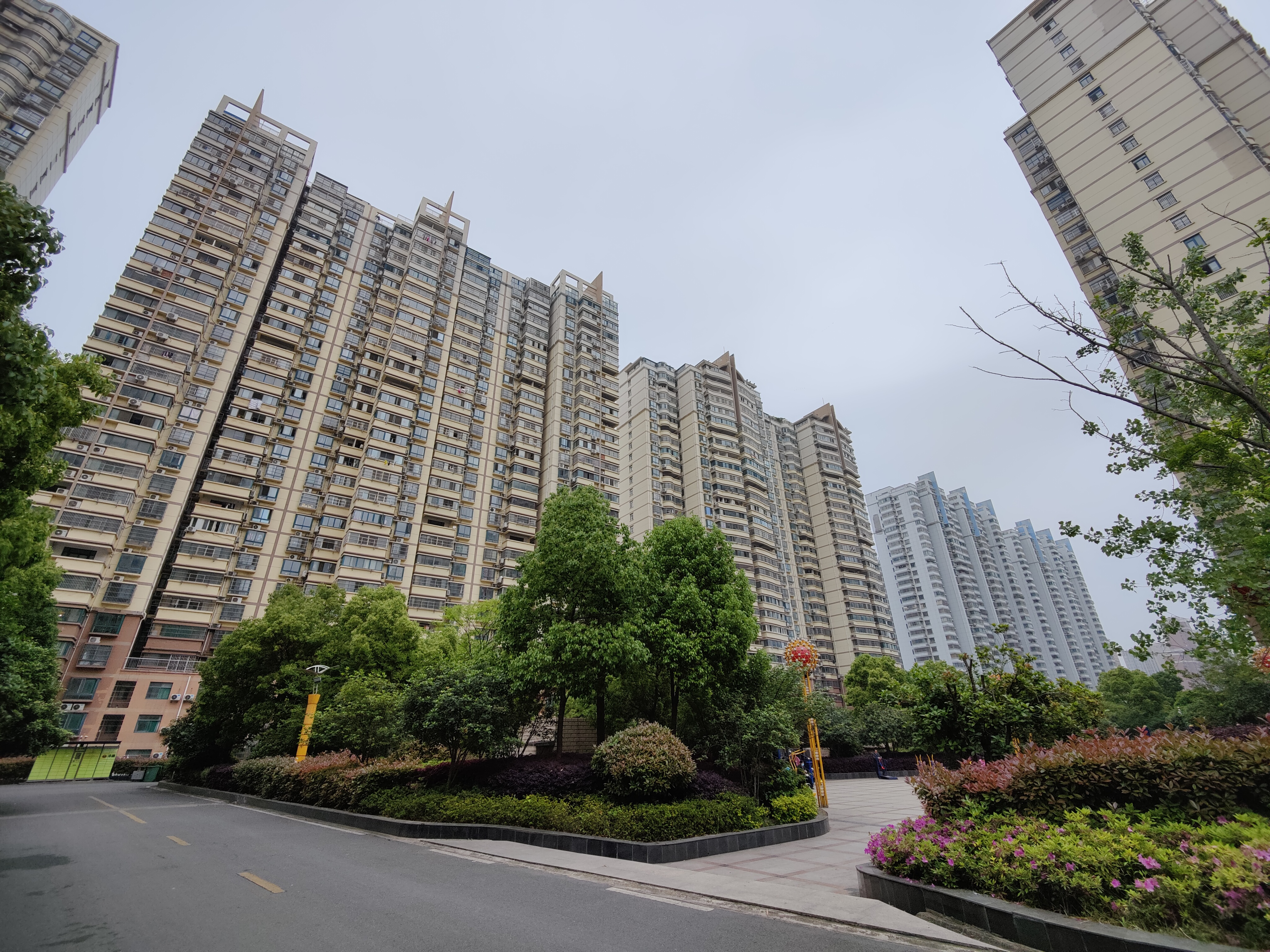 合肥市蜀山区华府骏苑房价,合肥信旺华府骏苑为什么这么便宜