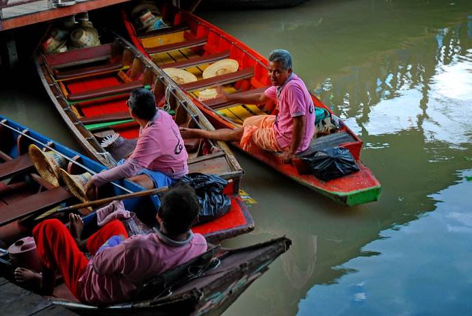 去泰国怎么跟泰国人交流,去泰国旅游怎么快速和泰国人沟通