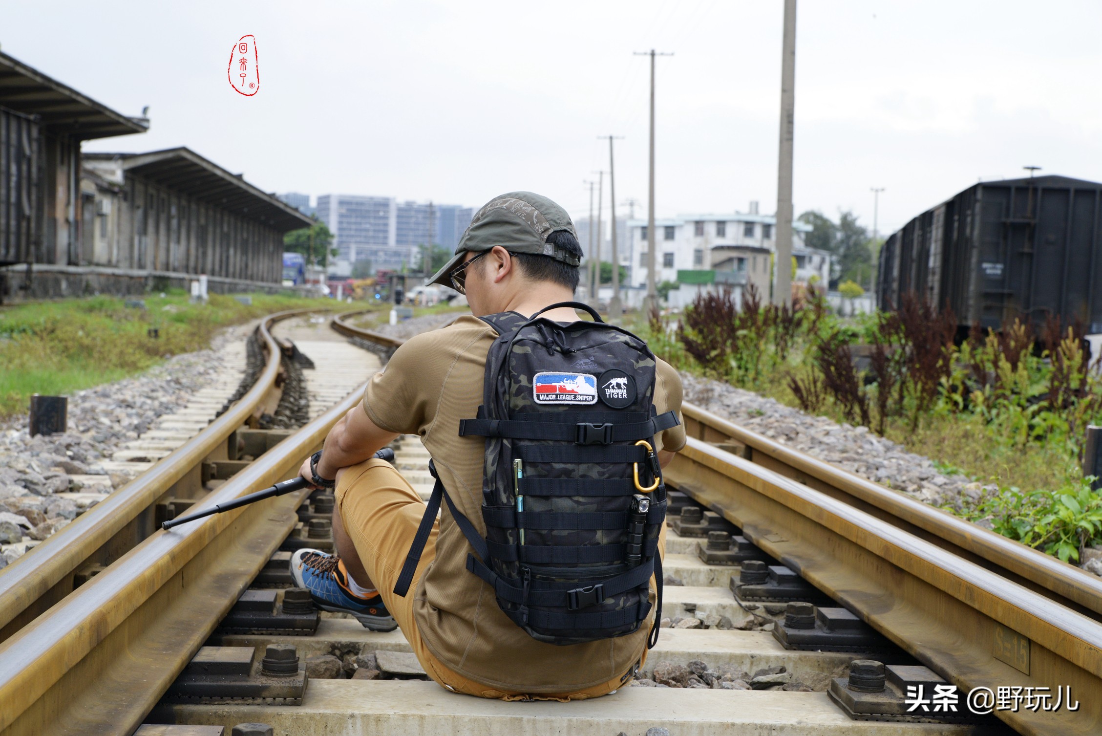 军事风格双肩包推荐,黑色军用双肩包