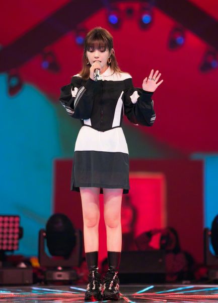 缃戠孩澶у鍥犳暣瀹瑰お缇庢垚鏄庢槦,璧佃枃鏈夋病鏈夋暣瀹硅繃