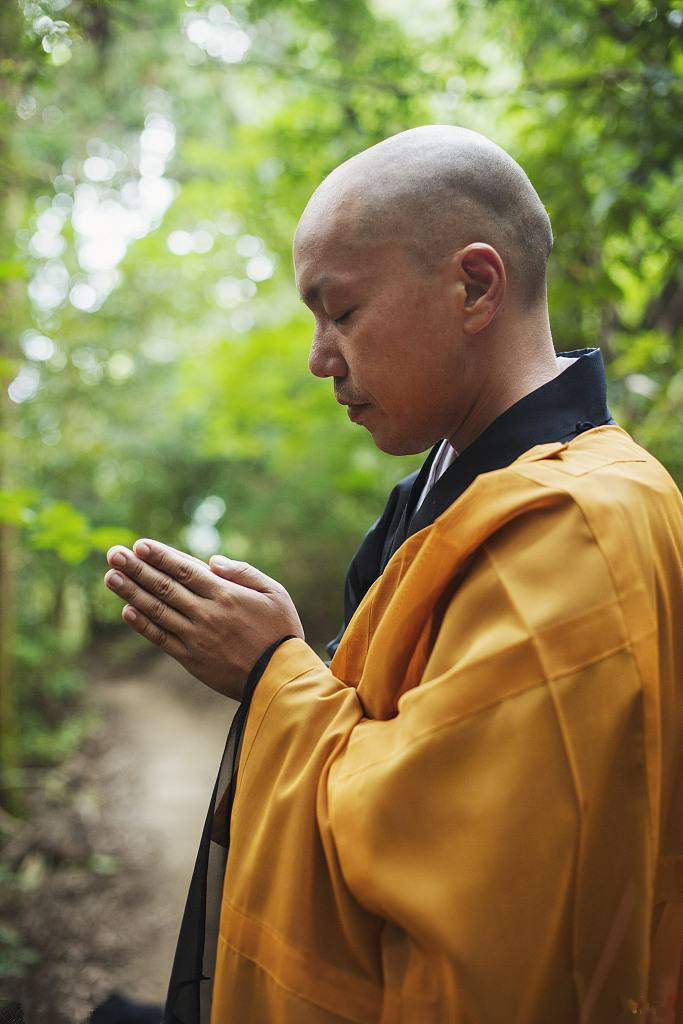 探寻古建筑视频,普陀山梵音古洞建筑风格