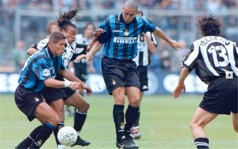 罗纳尔多和齐达内世界杯,齐达内和罗纳尔多谁球技厉害