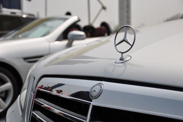 买辆30万的奔驰销售提成多少,卖一台100万奔驰车销售提成多少钱