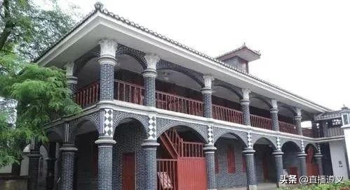 怪不得重庆人都爱来这里避暑,娄山关避暑的重庆人