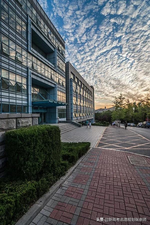 东北财经大学为何那么牛还没进211？