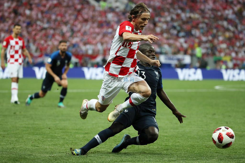 曾经想放弃最后选择坚持,曾经想放弃但坚持下去的时刻