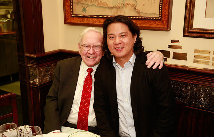 那些约过巴菲特午餐的中国人，后来都怎么样了