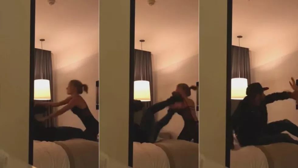 比“飞龙骑脸”更烈的毒奶,是这款游戏的封面魔咒