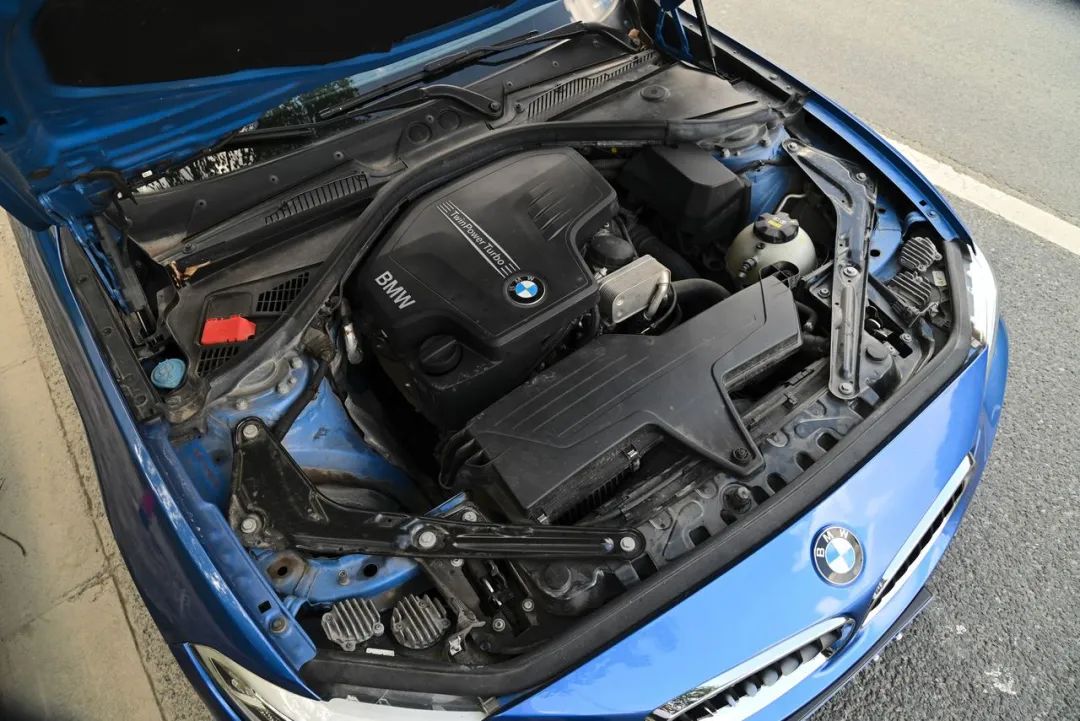 二手宝马220i七座旅行车价格,二手宝马敞篷220i