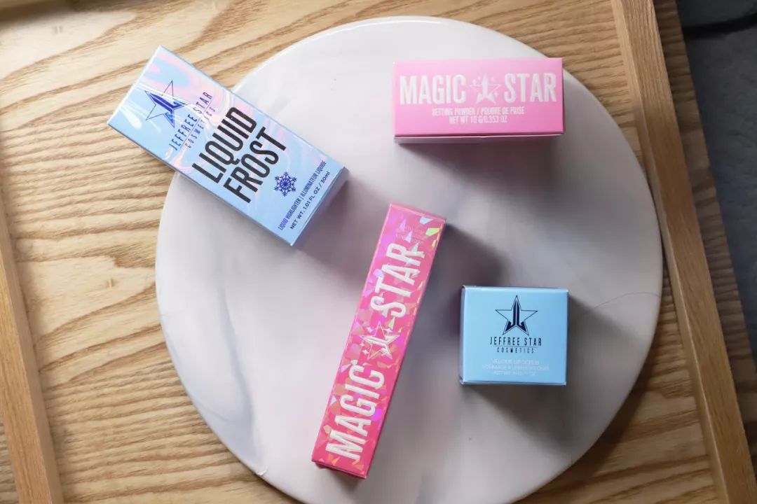 美妆博主j姐最新妆容,美妆博主j姐最火的彩妆