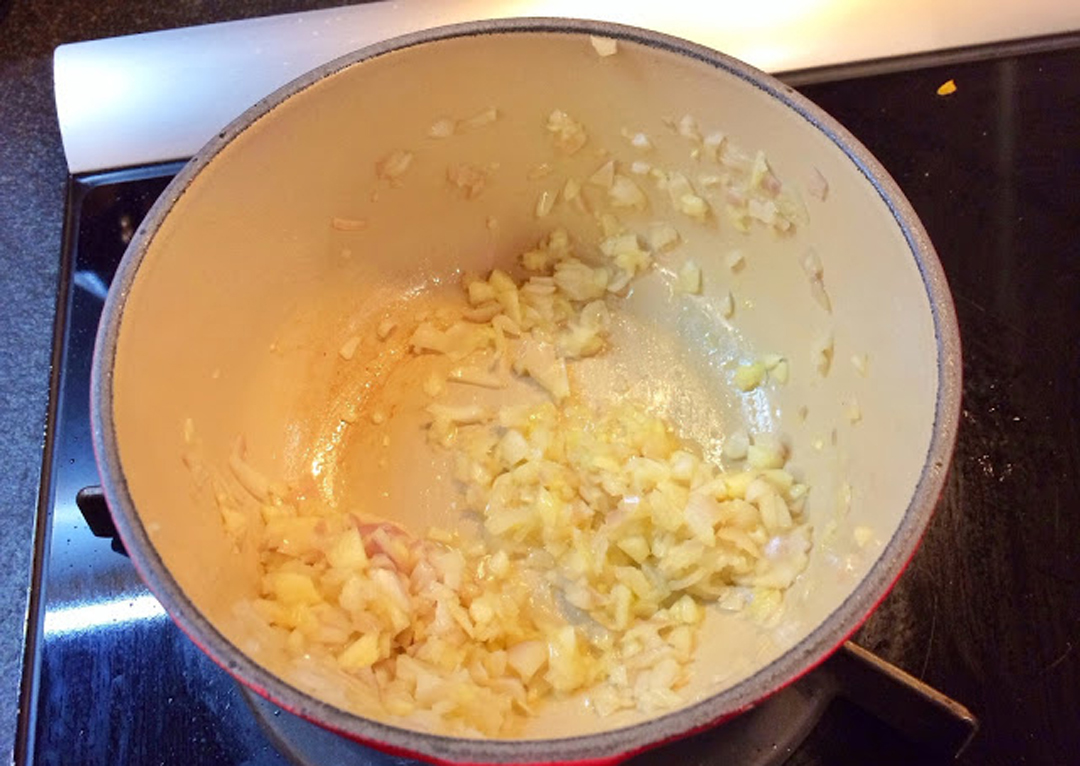 牛排软嫩秘诀,牛排怎么煮才能软烂不塞牙