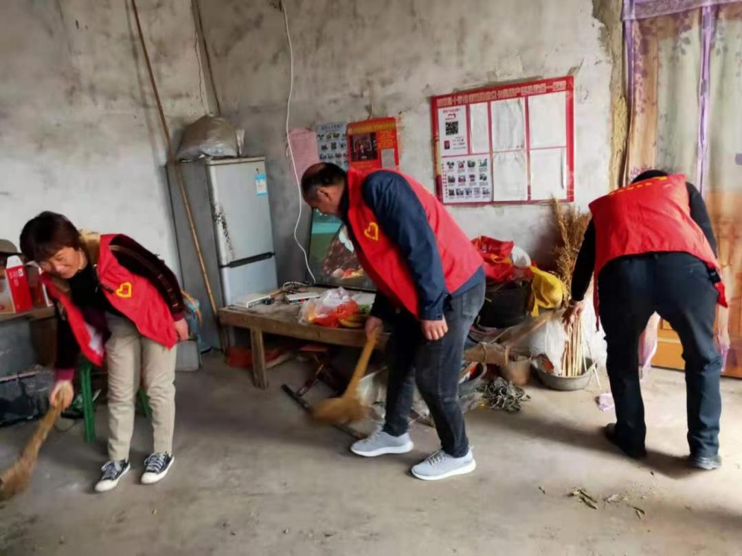 4月党员志愿服务活动,4月份党员开展志愿服务活动内容