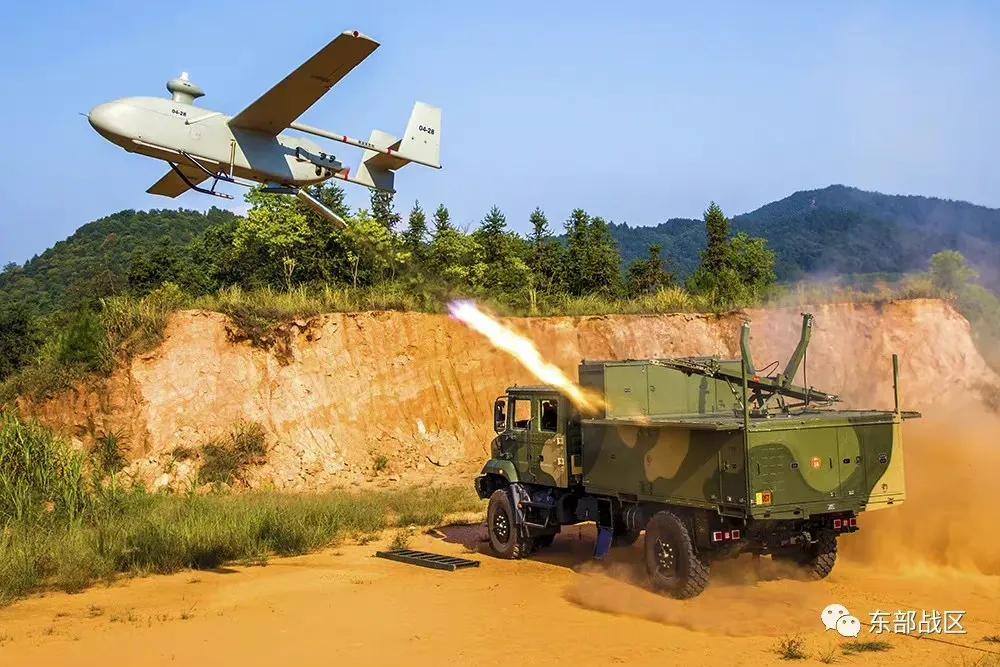 一代名炮旧貌换新颜？卡车炮是昂贵装备，小国用不起才赶鸭子上架