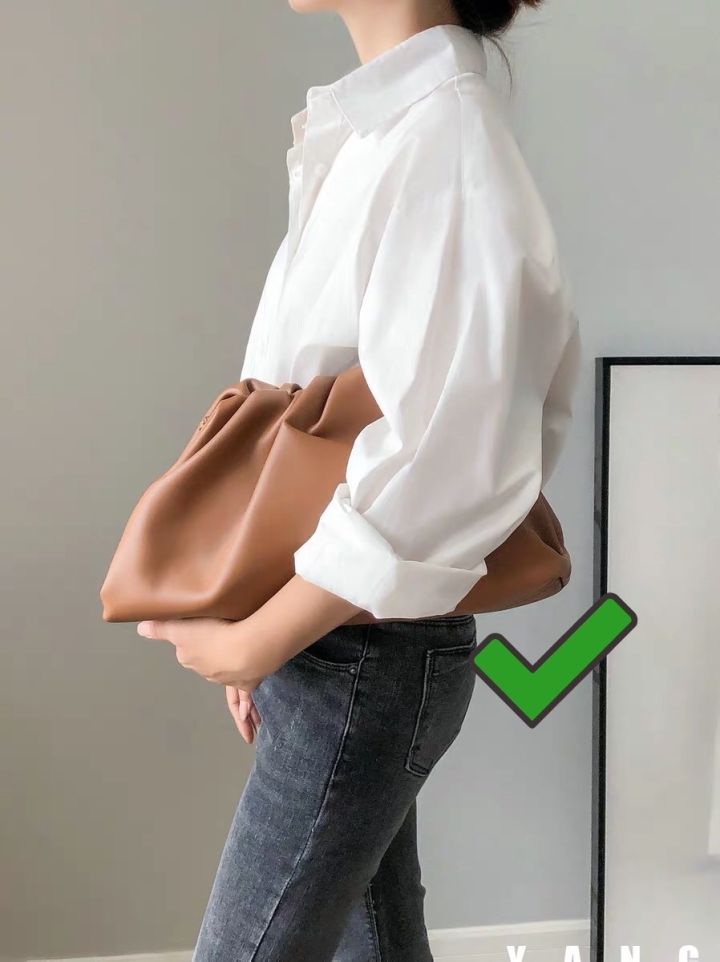 怎样能看出一个女生的气质内涵 (发说说女生穿衣品味差)