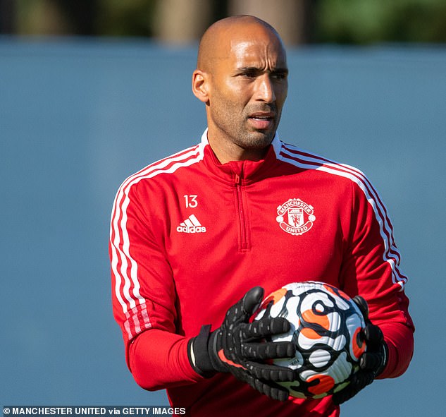 c罗转会皇马有多轰动,c罗回到曼联球迷高歌