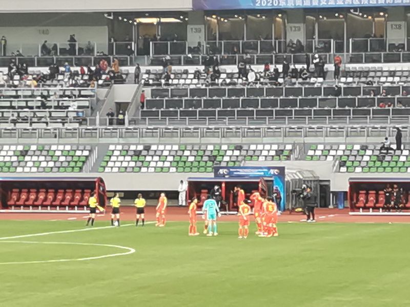 中日韩女足对阵世界强队惨败,中国女足5-4战胜美国女足现场直播