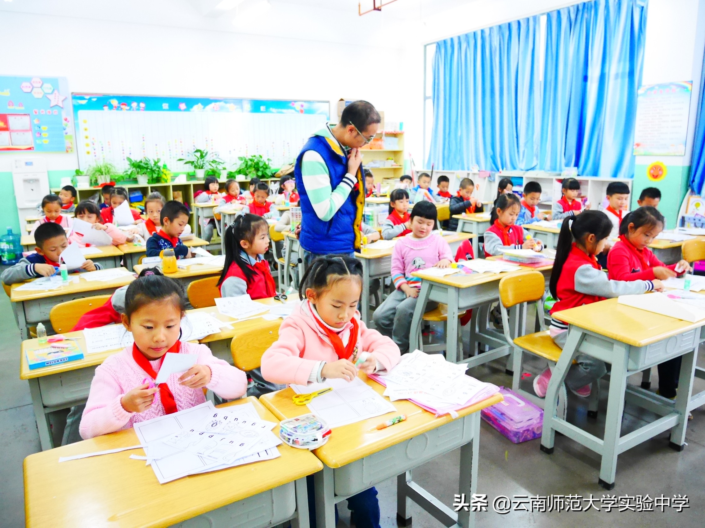 云南师大实验小学昆明湖校区,云南师大实验中学昆明湖官网
