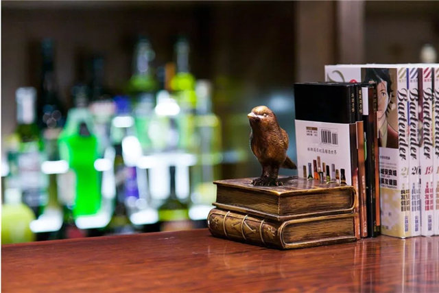 网红酒吧饮酒图片,网红酒吧打卡精酿小酒馆敬请期待