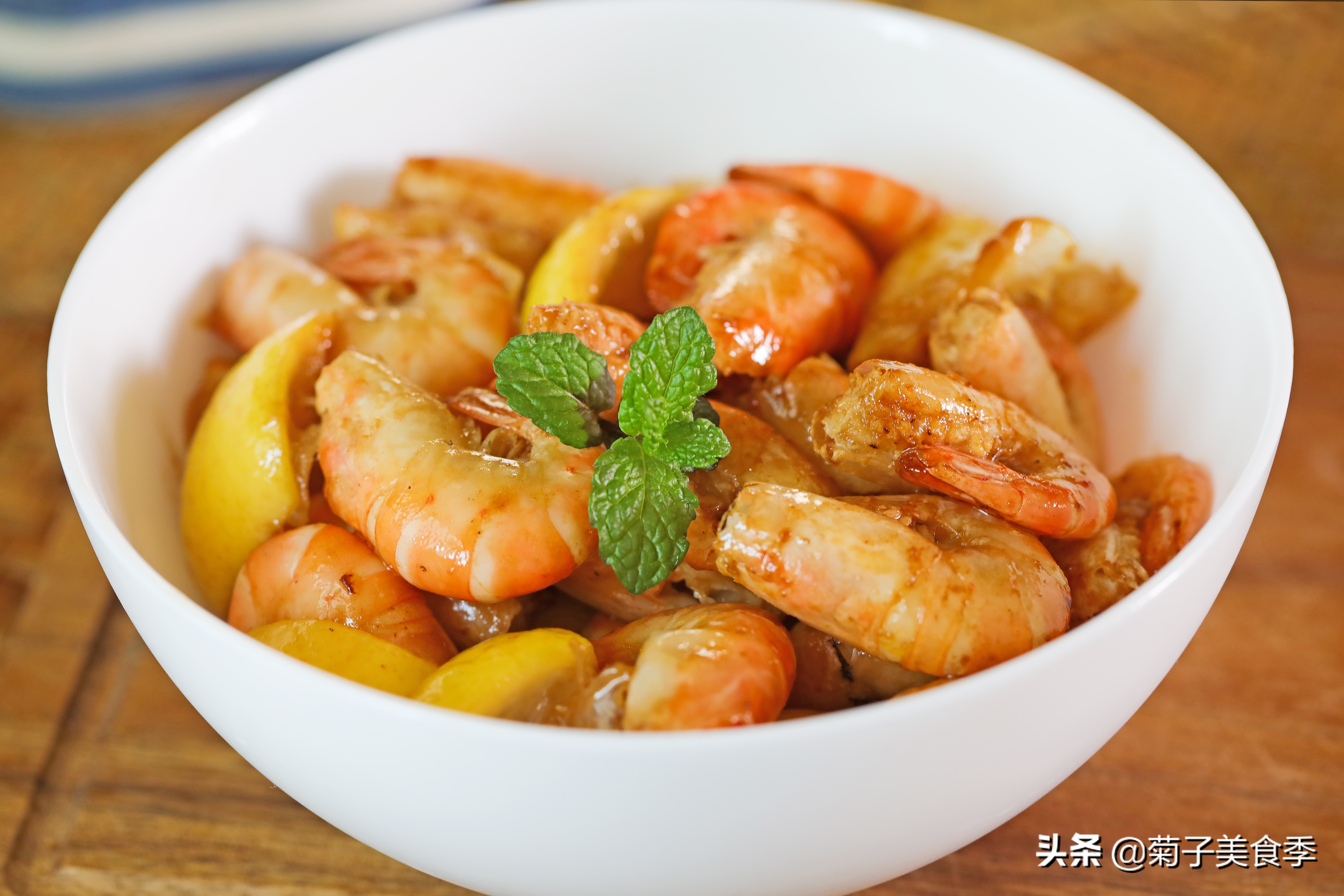 东京奥运会首金中国杨倩，最爱吃妈妈做的油焖大虾，10道虾推荐