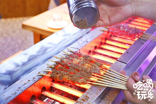 邯郸这家店竟然有着千里之外的东北味儿，4.9折开吃老铁们盘它