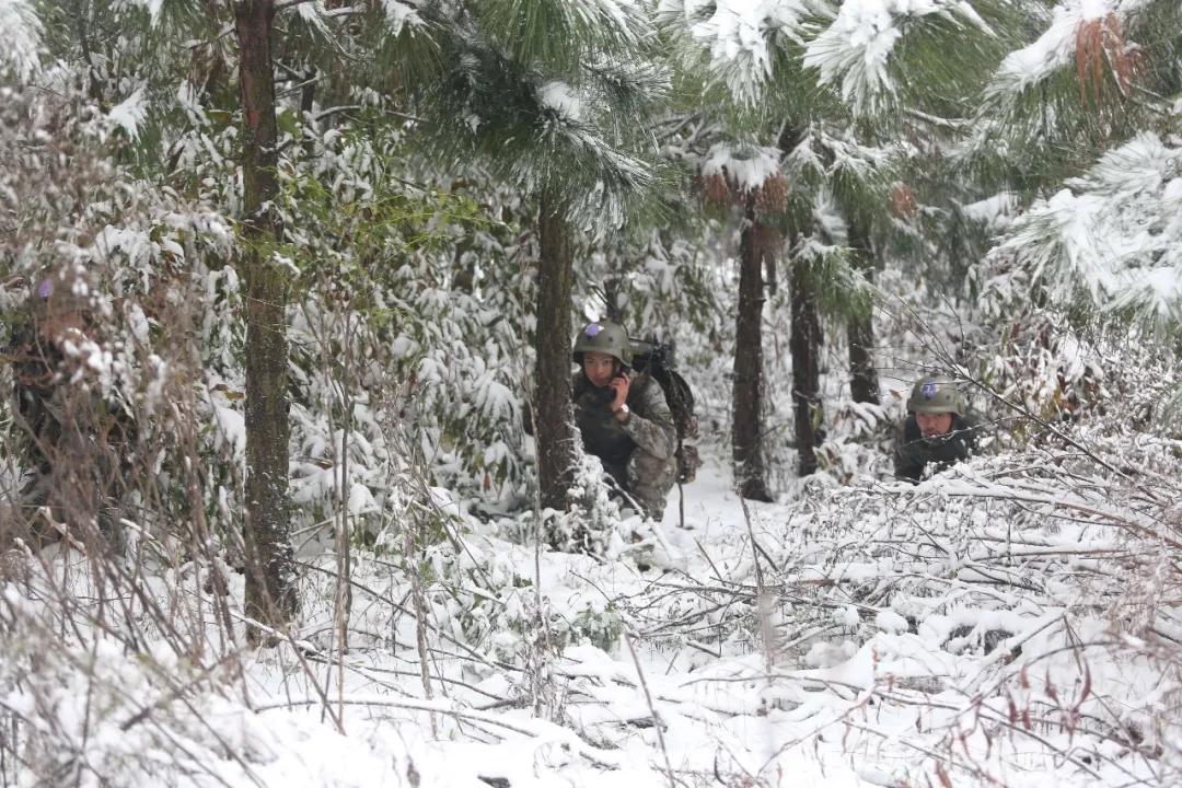 中国军人肤色,中国军人代表的颜色