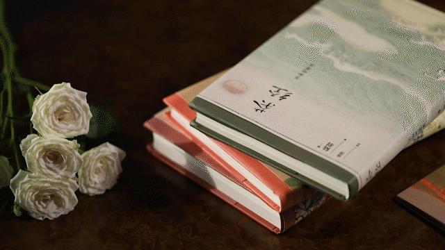 认真吃饭好好睡觉保持开心,认真吃饭好好爱自己