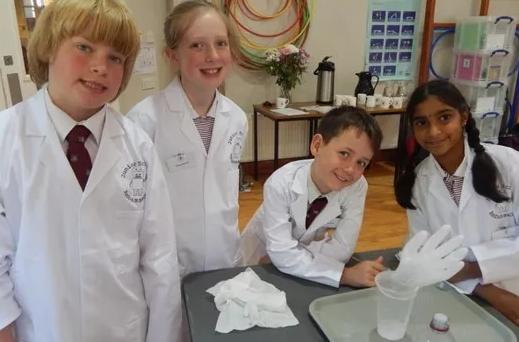 英国私立寄宿高中排名,英国著名私立学校伊顿公学