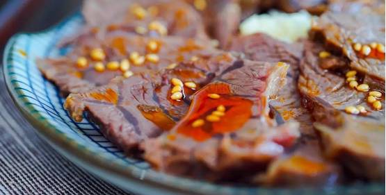 论起亲戚间的年礼，那个个都是”戏精“