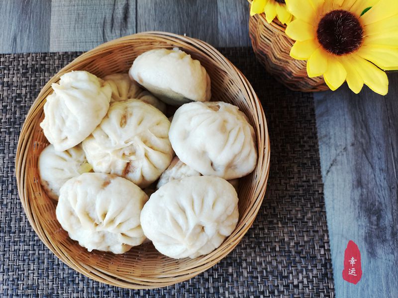 烫面冬瓜包子怎么做好吃又简单,冬瓜馅料的包子