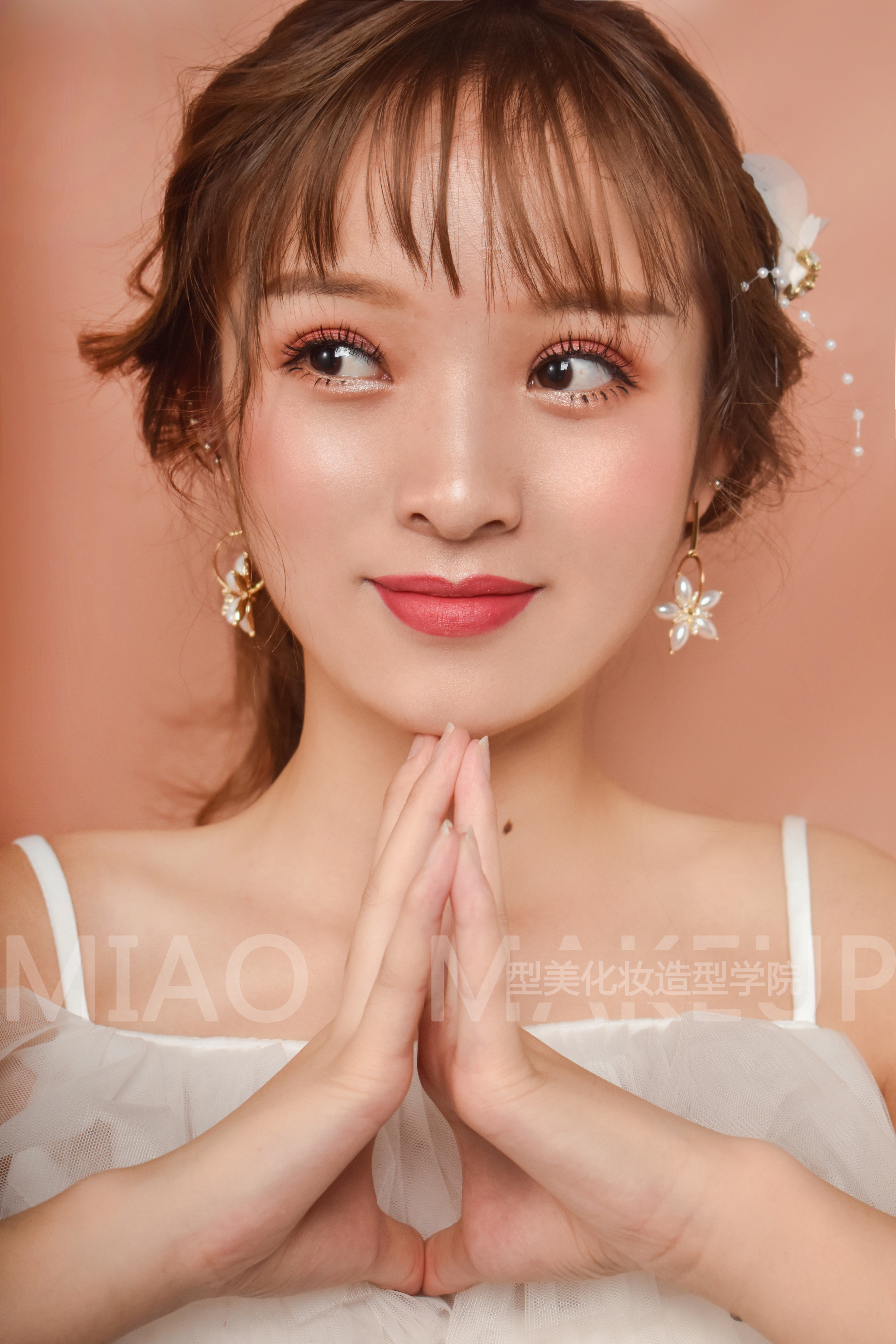 在化妆学校学化妆学不会怎么办,化妆学校学化妆要了解什么