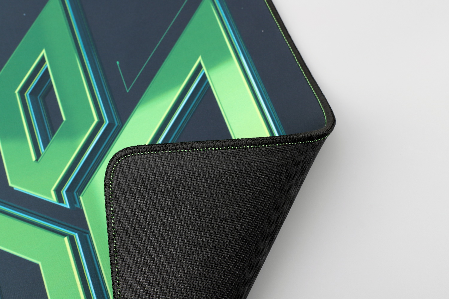 gpw基础鼠标垫测评,鼠标游戏狗屁王