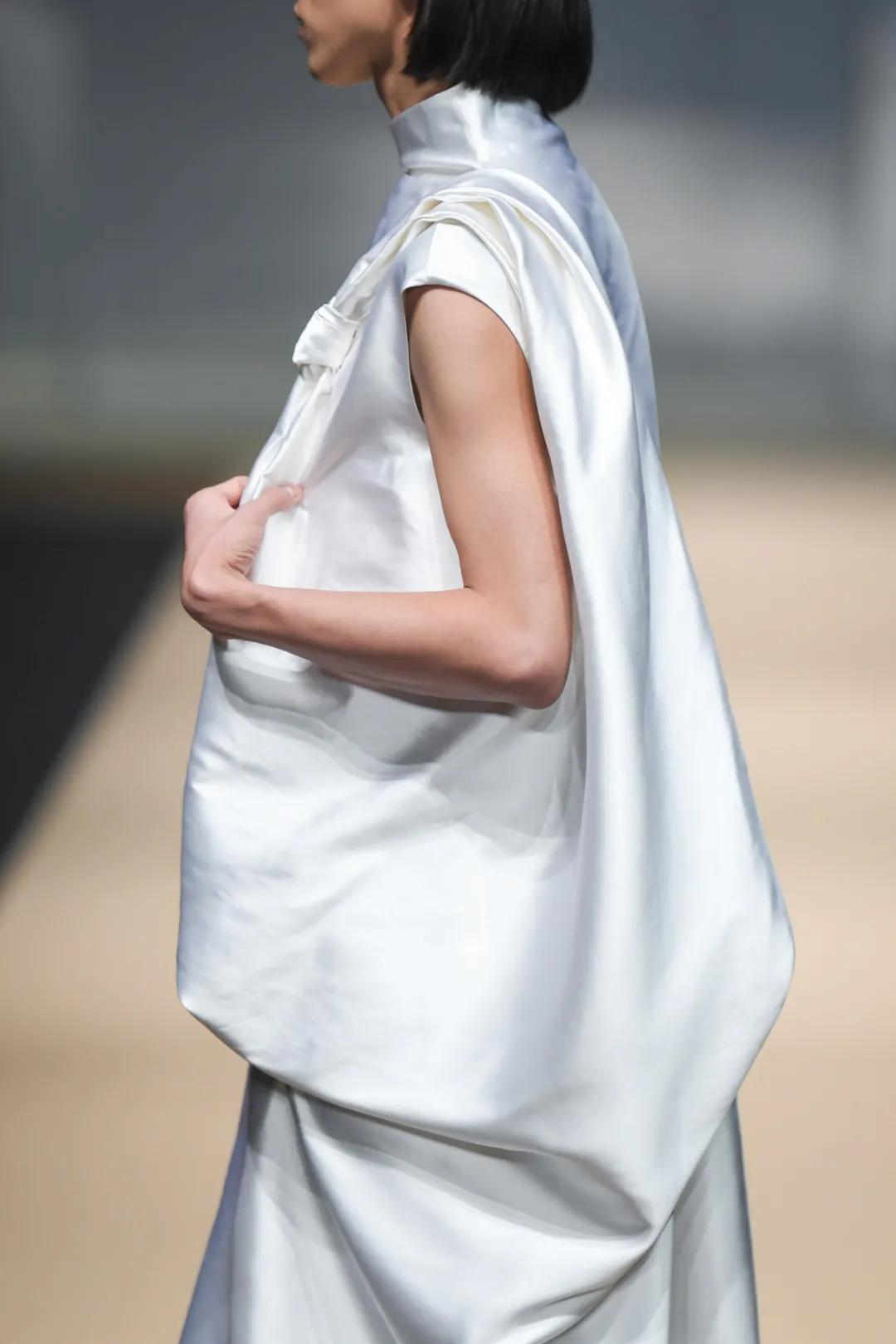 中国十佳时装设计师,王笑石时装