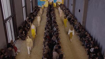 买十件便宜的不如买一件贵的,买10件多买一件打八五折