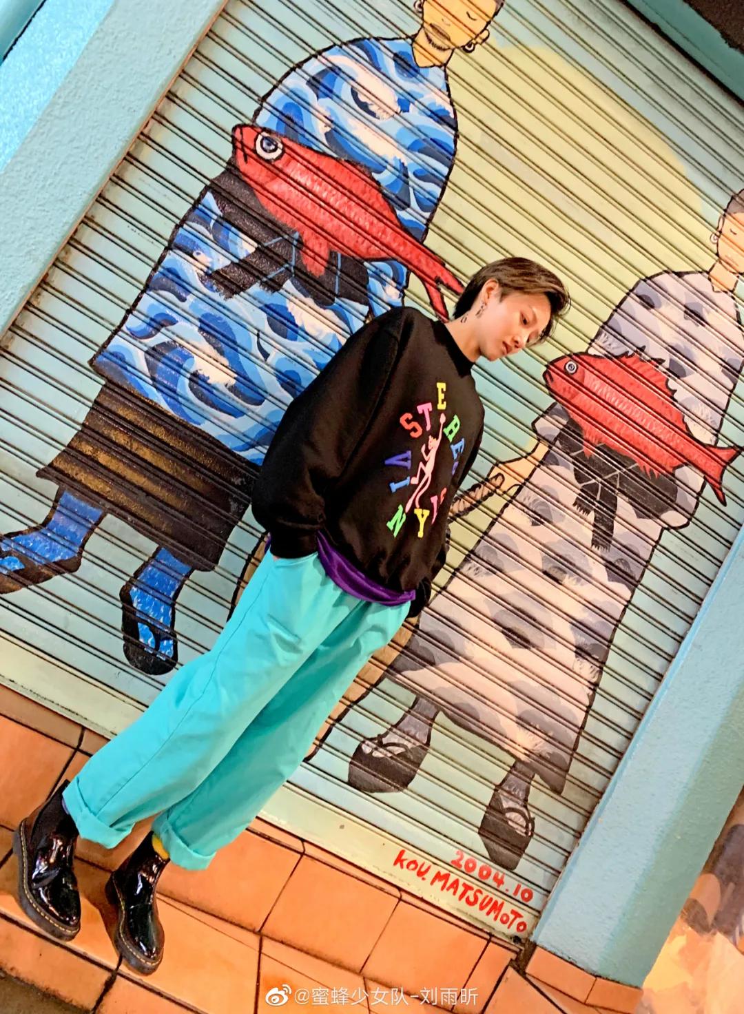 别的不说,《青你2》的*服私**是真的可!