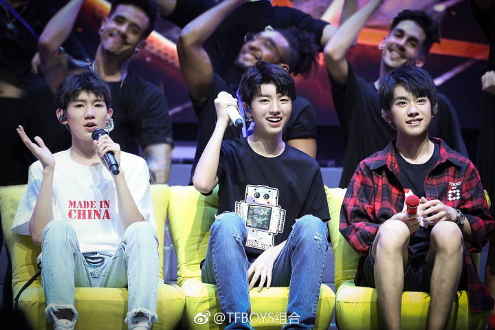 tfboys五周年演唱会四叶草,tfboys资源差距大吗
