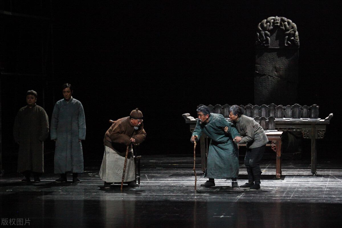 茶宜淡不宜浓,茶宜慢饮让茶香在时光里飘逸